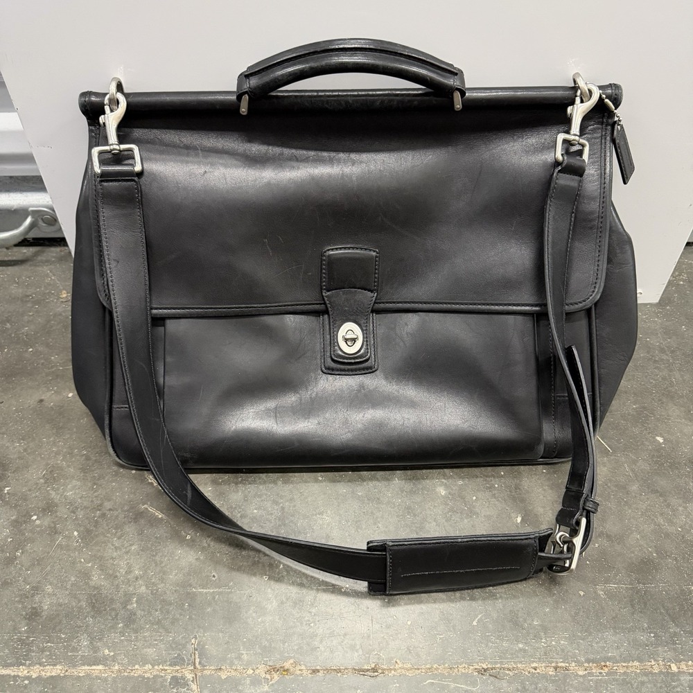 Coach G7C- 6456 Vintage Beekman Black Briefcase/Laptop Bag With Turnlock Detail